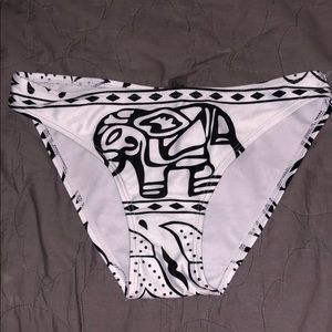Elephant bikini set (top/bottom) with shorts